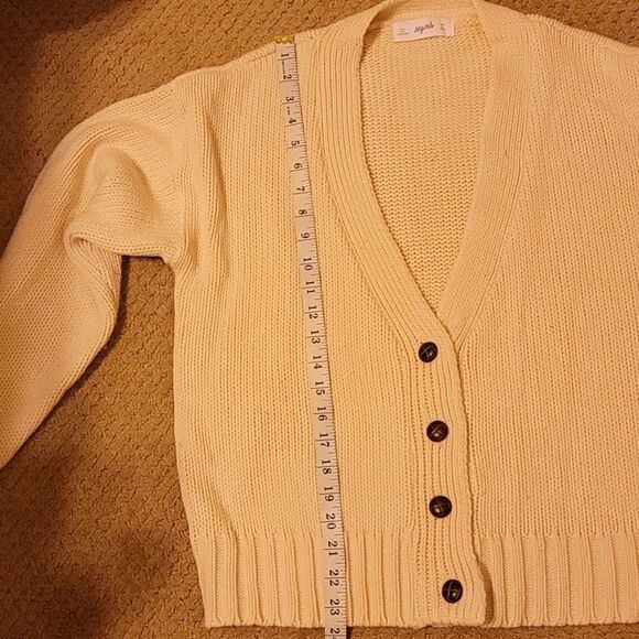 66 girls cardigan size medium - Picture 5 of 7